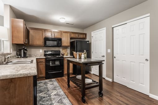 Bedford Place Apartments Blacklick Ohio Updated interior Spacious Kitchen with oak cabinets, full pantry, excess storage