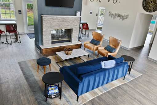 Patchen Oaks Apartments - Clubhouse