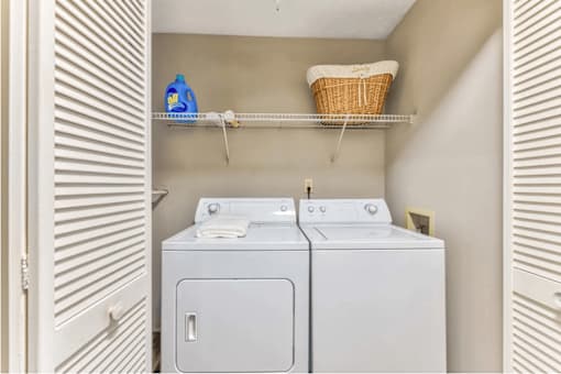 Patchen Oaks Apartments - Washer and Dryer