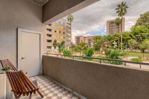 balcony