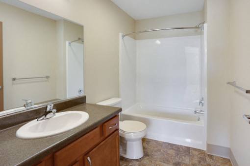 Deer Lakes Apartments