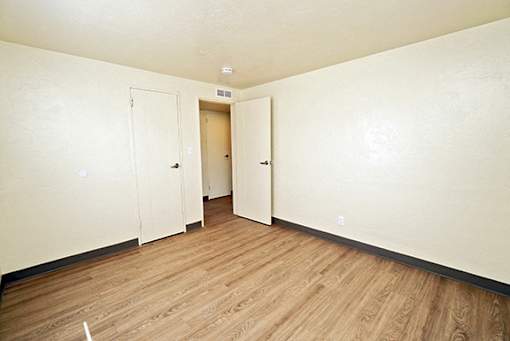 Princeton Court - Studio Unit - One-bedroom, One-Bath Units - Two-bedroom, One-Bath Units – Buffalo, New York – Built in Shelves - Closet – Master - Storage – New Floors - Ask for a Tour – Not Pet Fri