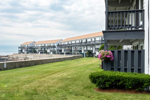 Bass point apartments with a view and one bed apts
