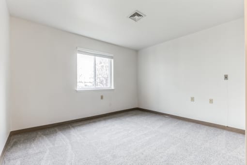 Bedroom Layout With Window  at Pheasant Hill Estates, Harrisburg, PA