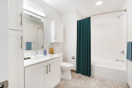 A bathroom in Leefort Terrace, Salem, MA