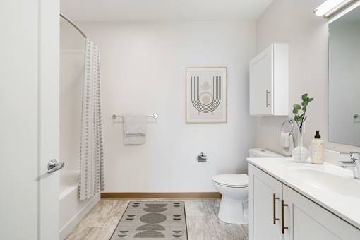 A bathroom in Leefort Terrace, Salem, MA