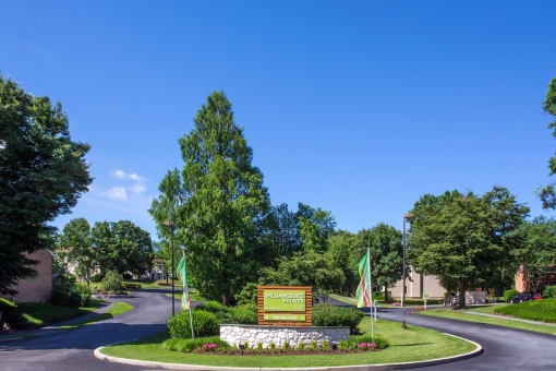 Apartment Complex at Williamsburg Estates, Pennsylvania, 17112