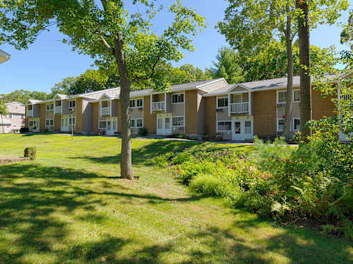 Outdoor at Chatham West Apartments, Brockton, MA