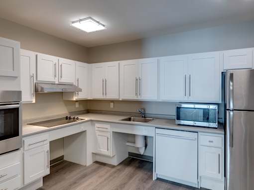 Fully Applianced Kitchen at Chatham West Apartments, Massachusetts