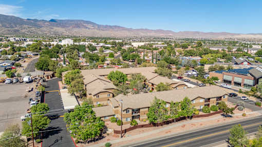 A birds eye view of Courtside Apartments in the Verde Valley.