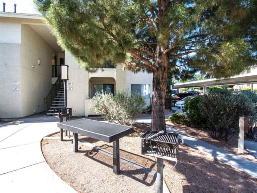 Picnic And Bbq Area at Sagewood Apartments, Cottonwood