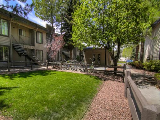Courtyard Garden Space at Pine View Village Apartments, Arizona