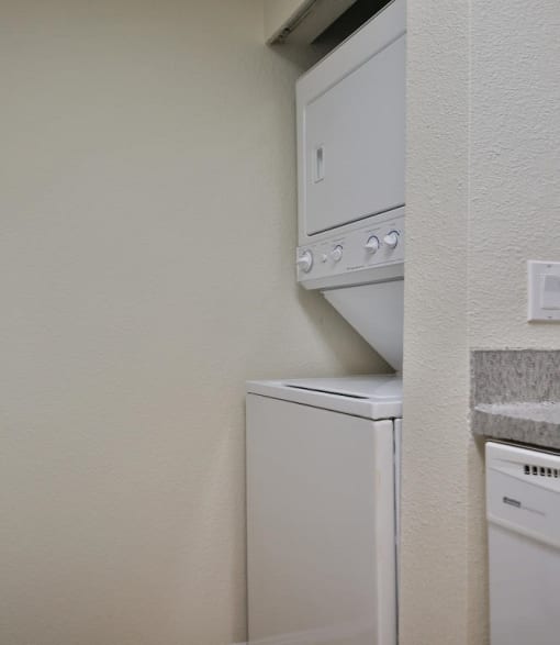 Washer and dryer at Charbonneau Apartments in Seattle, WA 98101