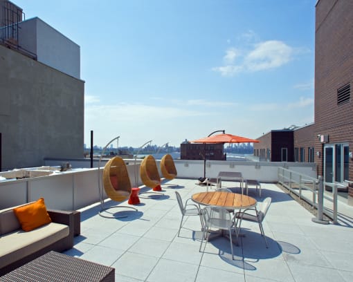 Rooftop Lounge at 34 Berry, Brooklyn, NY