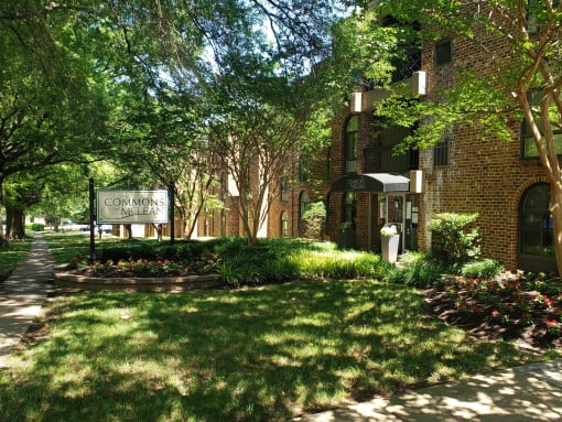Leasing Office The Commons of McLean