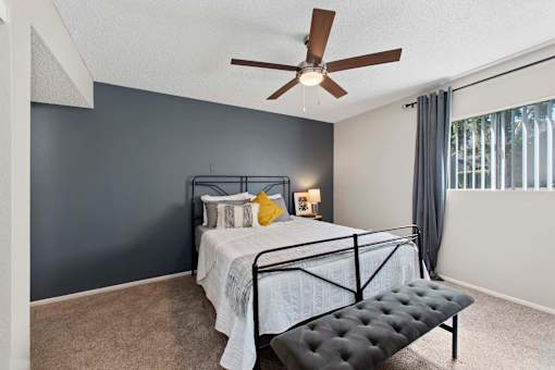 Bedroom at Hendrix Apartments, Escondido, California