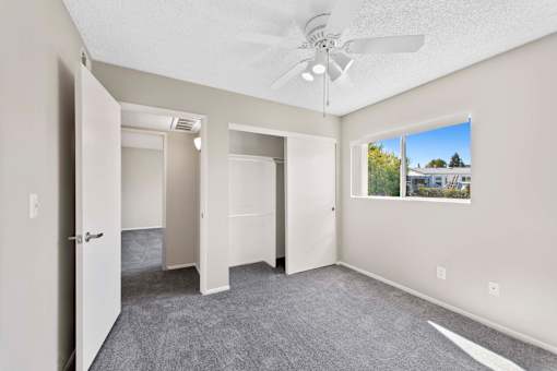 Unfurnished Bedroom at Hendrix Apartments, Escondido, CA, 92026
