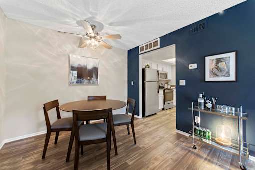Dining Area at Hendrix Apartments, Escondido, CA, 92026