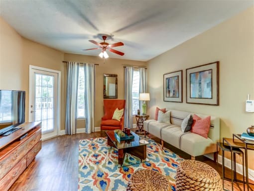Open Living Room at Quail Ridge Highlands Apartment Homes, Bartlett, Tennessee