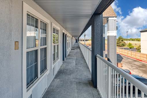 the preserve at ballantyne commons apartment balcony views