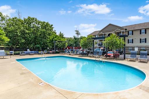 Pristine swimming pool at Prescott Place, Columbus, OH