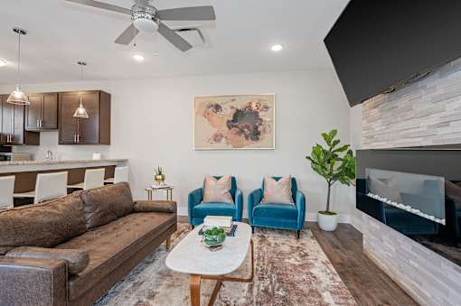 Clubhouse at DeSales Flats Apartments*, Cincinnati