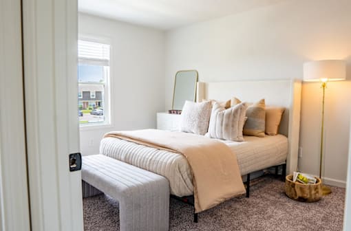 Classic Bedroom at Ten31, Ohio, 45458