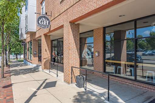 Outdoor at DeSales Flats Apartments*, Cincinnati, OH, 45206