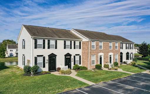 Exterior at College Park, Columbus
