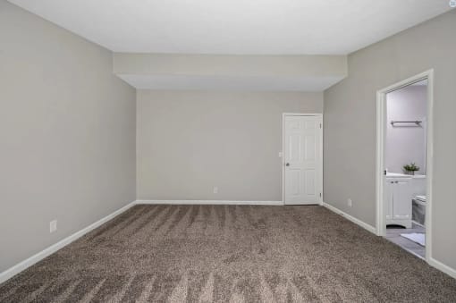 Carpeted Bedroom at Finneytown Apartments and Townhomes, Cincinnati, OH