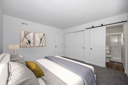 Bedroom With Closets at Ten31, Dayton, 45458