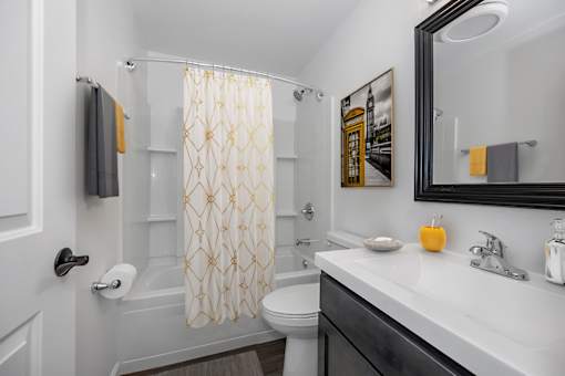 Modern Bathroom at Ten31, Dayton, Ohio