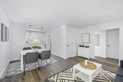 Large Living Area at Ten31, Dayton