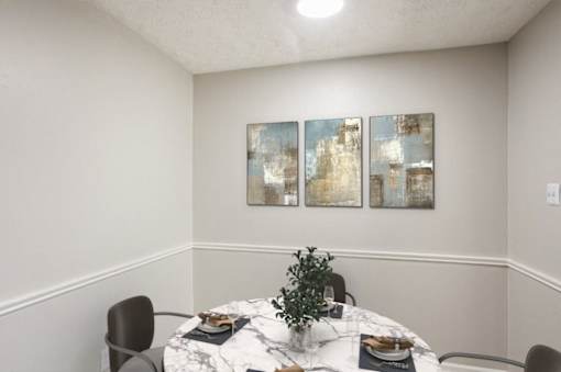 Dining Room at Rivers at Bluegrass, Kentucky