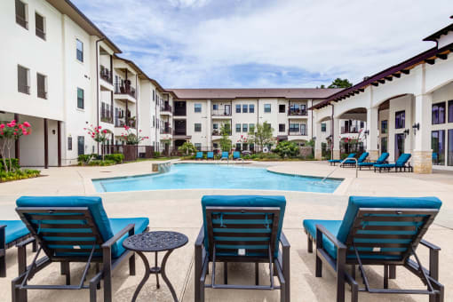 Resort Style Swimming Pool