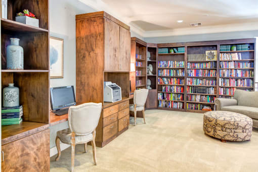 Business Center & Library