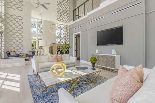 Clubhouse Lobby