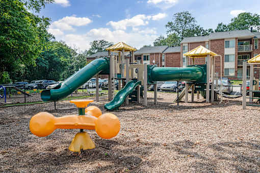 Ample And Open Play Area at Columbia Pointe, Maryland 