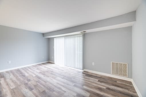 Vacant Living Area at BellaVista, Woodbridge, VA