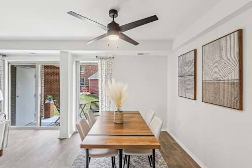 Dining Room With Views To The Beautiful Courtyard at Columbia Pointe, Columbia