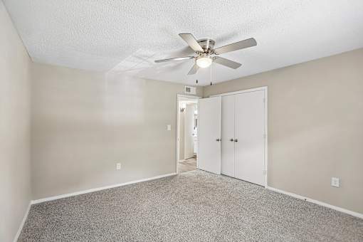 bedroom with fan
