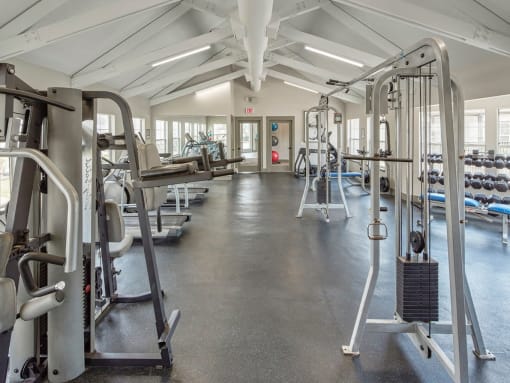 the gym at the flats at obsidian tower has weights and cardio equipment