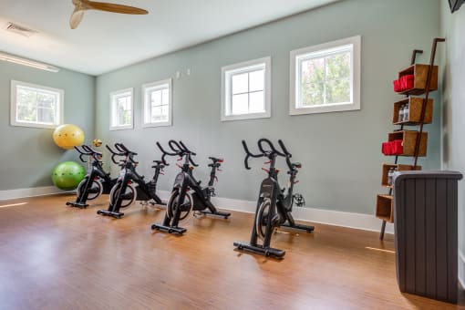 exercise bikes in the exercise room at the shiloh green apartments in kennesaw,