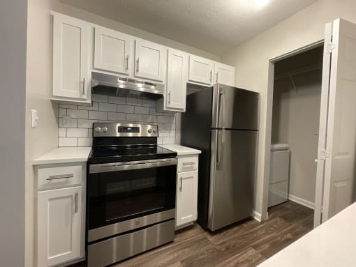 modern kitchen at Palmetto Place, Fort Mill South Carolina