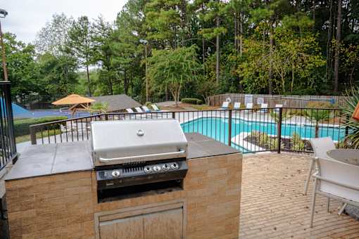 Grill Station at The Carter 4250 Apartments, Georgia 30093