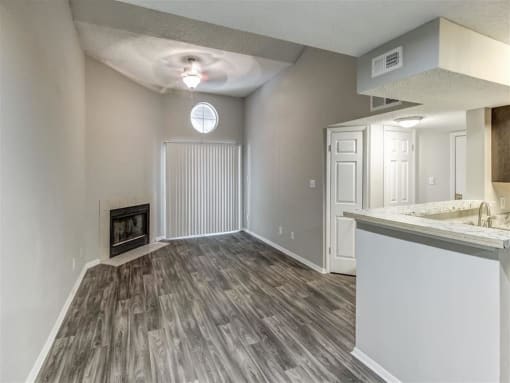 Engineered Wood Flooring at The Hub at 934 Apartments, Atlanta