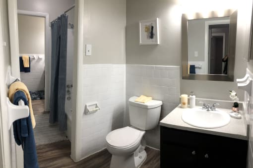 Bathroom With Vanity Lights at The Indigo, Georgia
