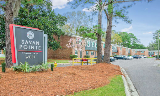 our apartments are located in the heart of the city at Savan Pointe Townhomes East and West, Georgia