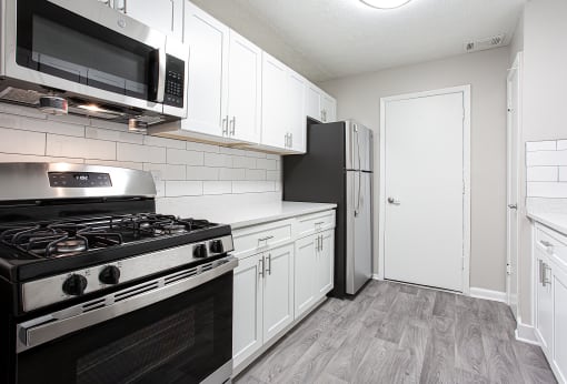 Built-in microwave at Parkside at Sandy Springs Atlanta, GA