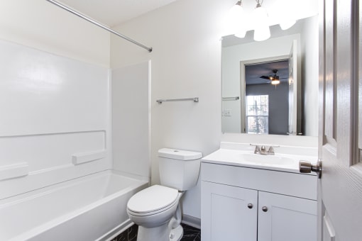 Modern Bathroom Fittings at Riverwalk Vista, Columbia, South Carolina
